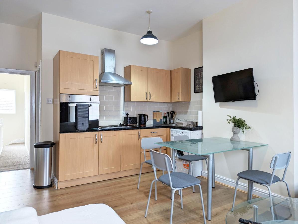 Lovely Studio In Anfield Near Centre Free Parking Liverpool Exterior foto