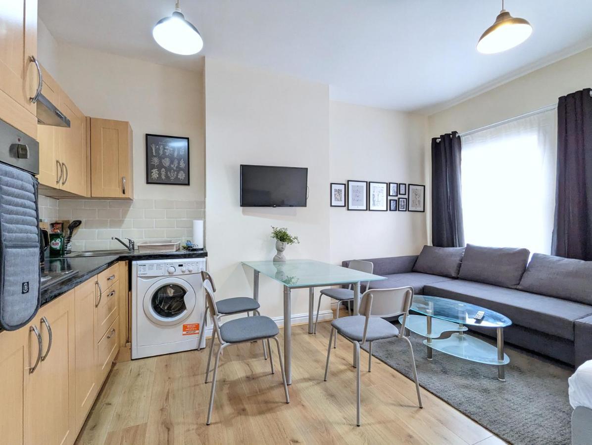 Lovely Studio In Anfield Near Centre Free Parking Liverpool Exterior foto