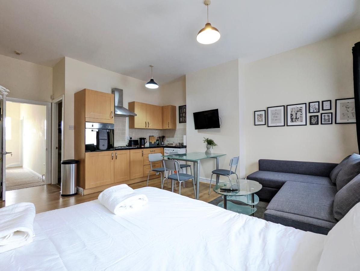 Lovely Studio In Anfield Near Centre Free Parking Liverpool Exterior foto
