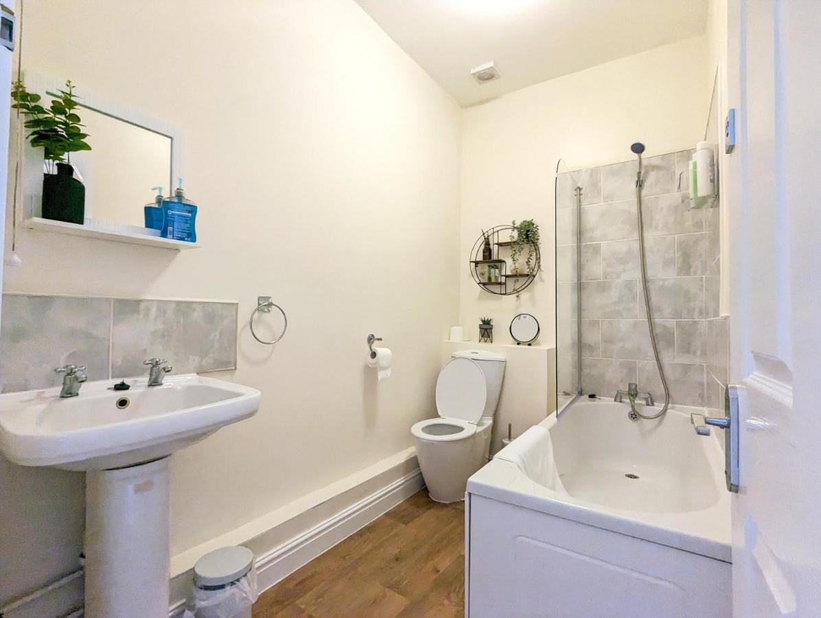 Lovely Studio In Anfield Near Centre Free Parking Liverpool Exterior foto
